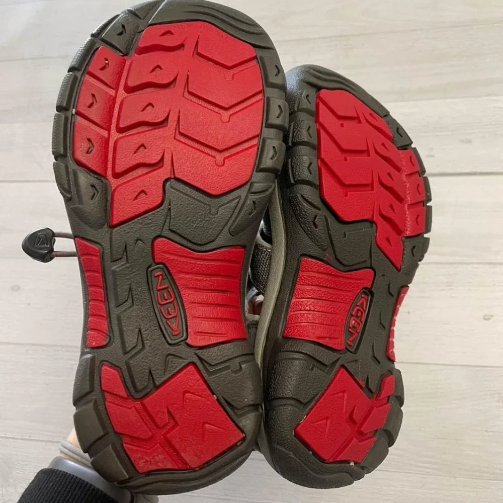 Kids Keen‎ Sandals Size 1
